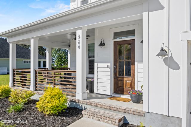 524 Moss Lake Lane, Holly Ridge, NC 28445