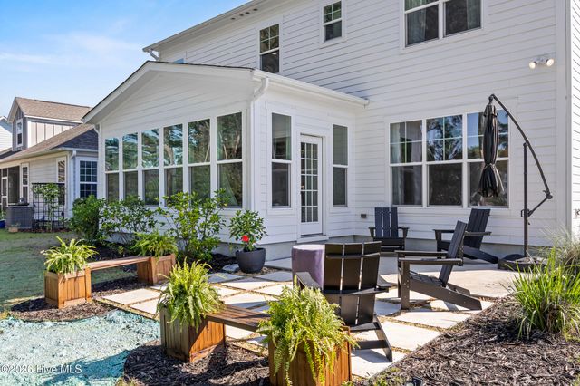 524 Moss Lake Lane, Holly Ridge, NC 28445