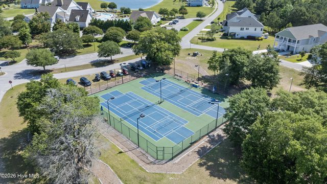 524 Moss Lake Lane, Holly Ridge, NC 28445