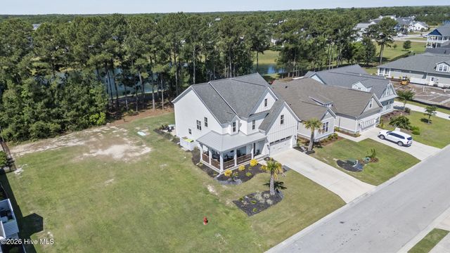 524 Moss Lake Lane, Holly Ridge, NC 28445