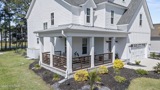524 Moss Lake Lane, Holly Ridge, NC 28445
