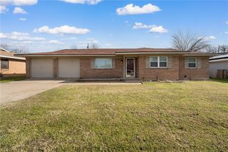 705 N Scarlett Lane, Waco, TX 76705