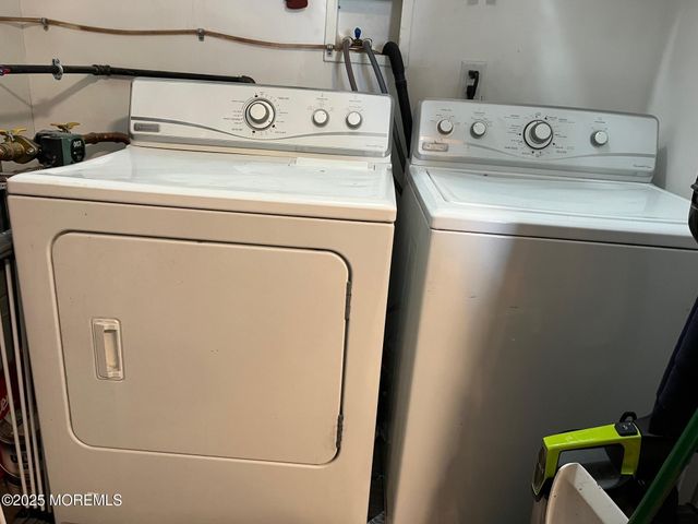 961 Neville Street, Toms River, NJ 08753