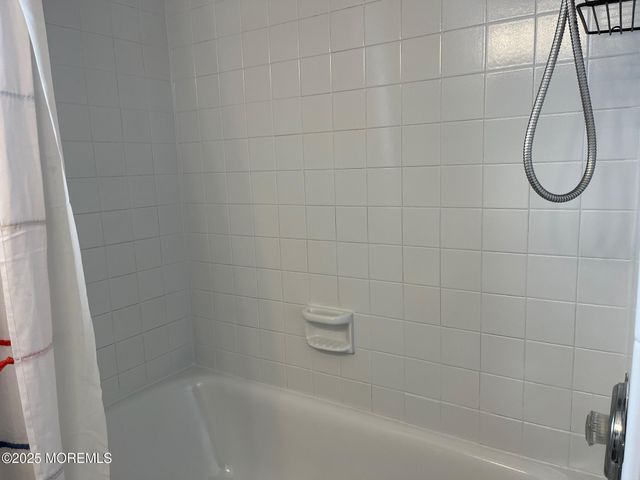 961 Neville Street, Toms River, NJ 08753