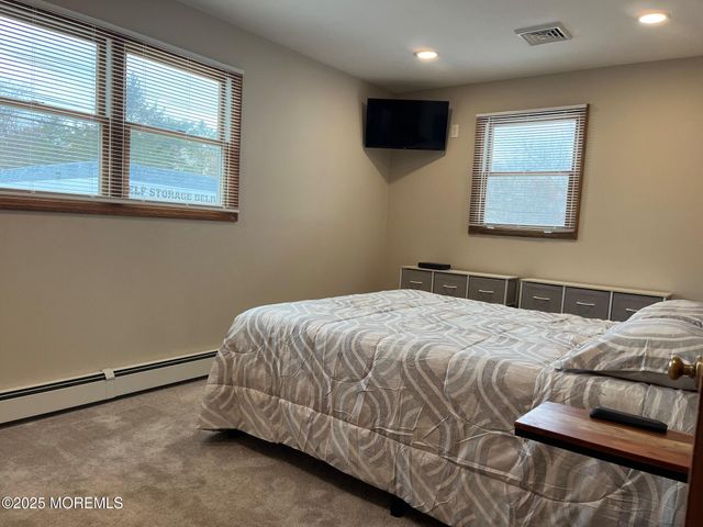 961 Neville Street, Toms River, NJ 08753