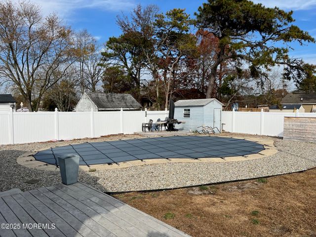 961 Neville Street, Toms River, NJ 08753