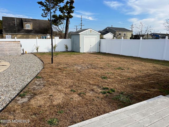 961 Neville Street, Toms River, NJ 08753