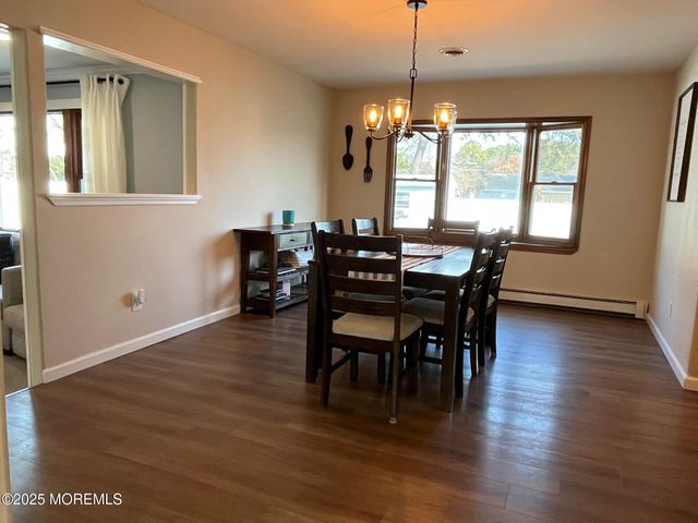 961 Neville Street, Toms River, NJ 08753