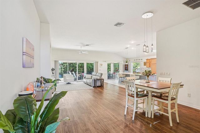 10063 LAKE MIONA WAY, Oxford, FL 34484