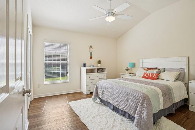 10063 LAKE MIONA WAY, Oxford, FL 34484