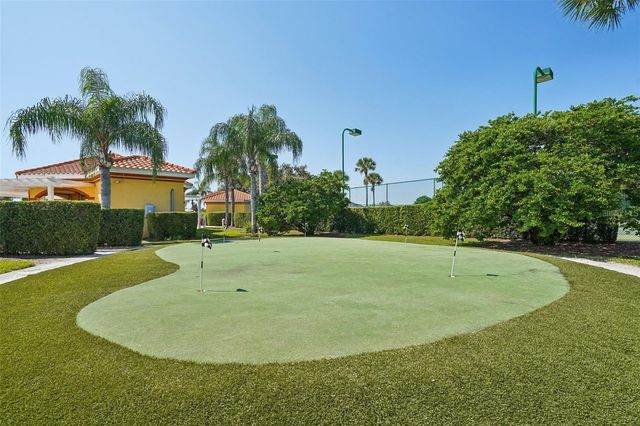 10063 LAKE MIONA WAY, Oxford, FL 34484