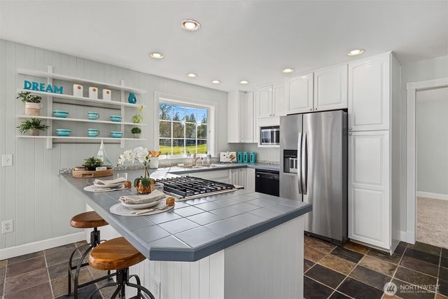 1316 Backswing Lane, Freeland, WA 98249