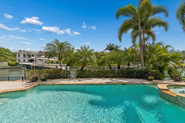 4804 CULBREATH ISLES ROAD, Tampa, FL 33629