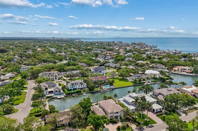 4804 CULBREATH ISLES ROAD, Tampa, FL 33629