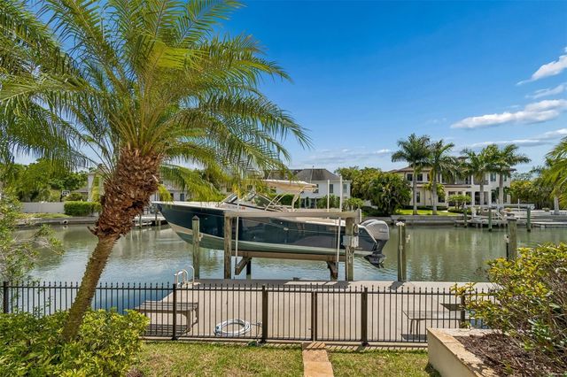 4804 CULBREATH ISLES ROAD, Tampa, FL 33629