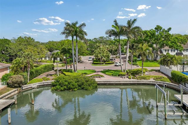 4804 CULBREATH ISLES ROAD, Tampa, FL 33629