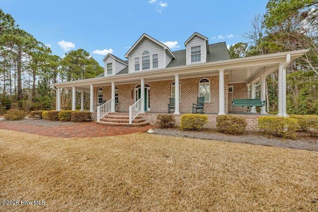142 Foxwood Lane, Wilmington, NC 28409
