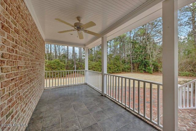 142 Foxwood Lane, Wilmington, NC 28409