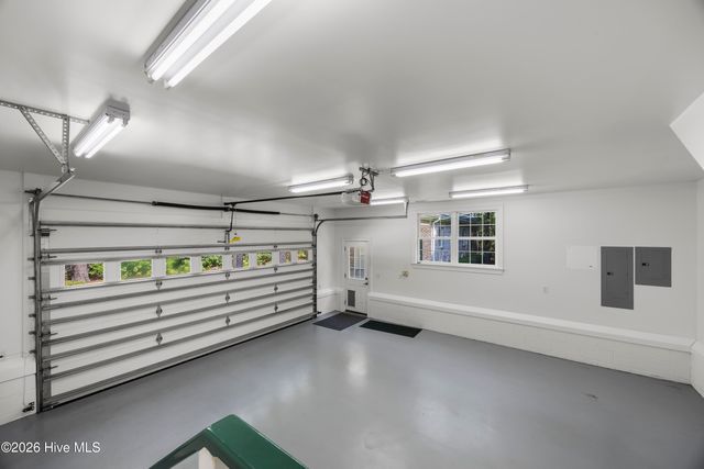 142 Foxwood Lane, Wilmington, NC 28409