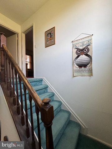 17 GRAYBURN DR, Marlton, NJ 08053