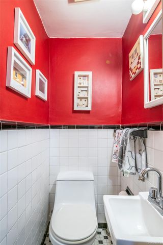 1515 Bantam Place, Bronx, NY 10469