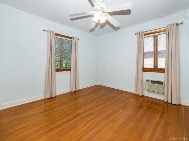 1515 Bantam Place, Bronx, NY 10469