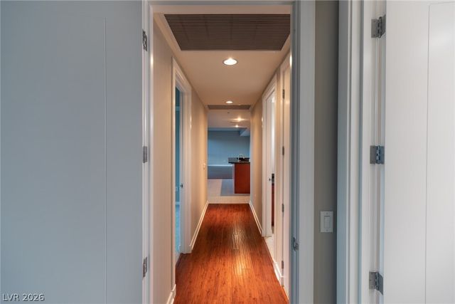 4575 DEAN MARTIN Drive 2508, Las Vegas, NV 89103