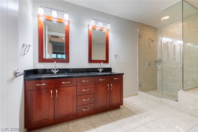 4575 DEAN MARTIN Drive 2508, Las Vegas, NV 89103