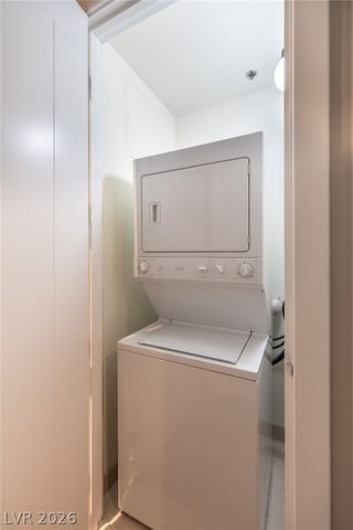 4575 DEAN MARTIN Drive 2508, Las Vegas, NV 89103