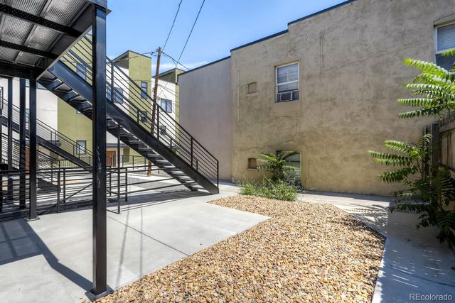 3110 Vallejo Street, Denver, CO 80211