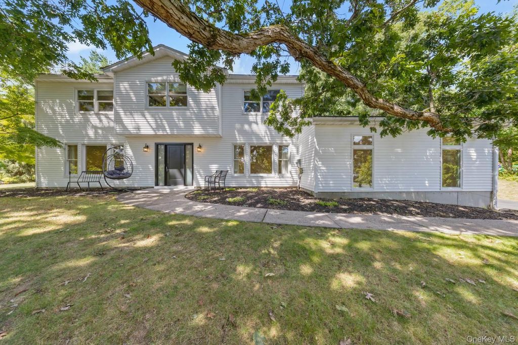 10 Demarest Road, Spring Valley, NY 10977