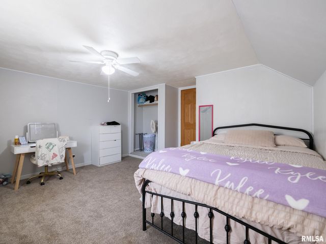 301 E FERNWOOD Street, Morton, IL 61550