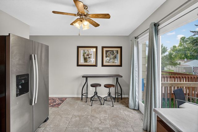 4047 E University Avenue, Des Moines, IA 50317