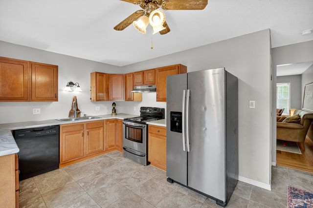 4047 E University Avenue, Des Moines, IA 50317