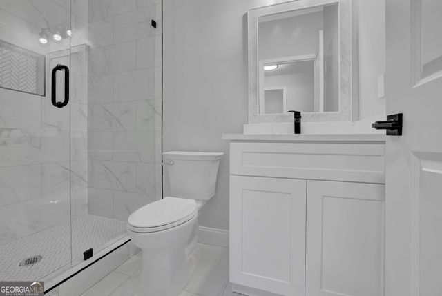 1525 WYNFIELD DR, Auburn, GA 30011