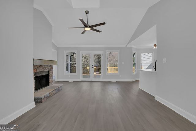 1525 WYNFIELD DR, Auburn, GA 30011