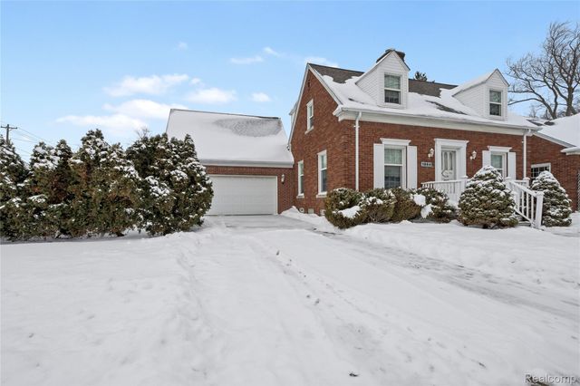 1864 22nd Street, Wyandotte, MI 48192