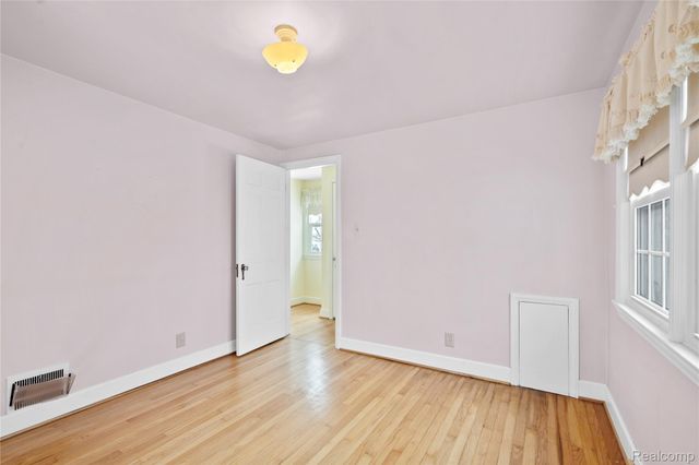 1864 22nd Street, Wyandotte, MI 48192