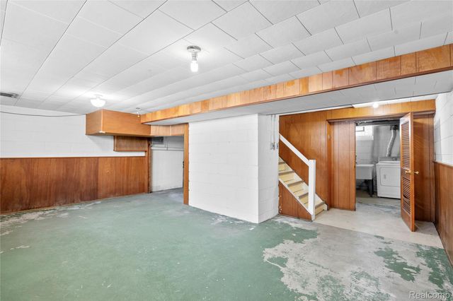 1864 22nd Street, Wyandotte, MI 48192