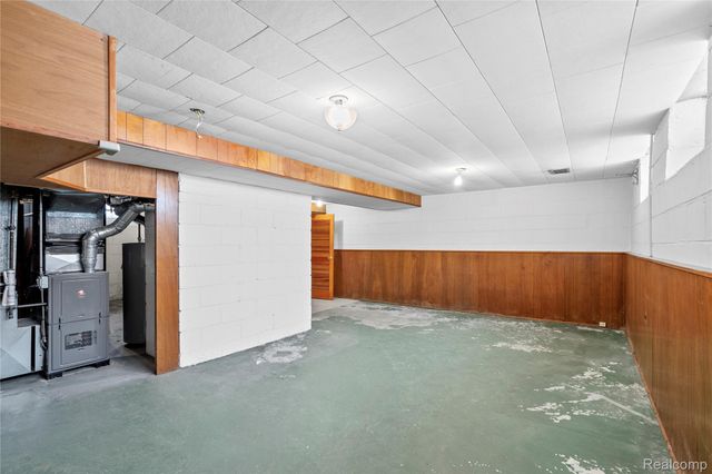 1864 22nd Street, Wyandotte, MI 48192