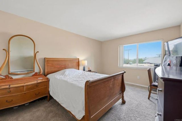 495 San Pasqual Valley Road 152, Escondido, CA 92027