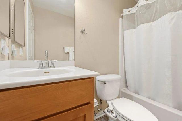 495 San Pasqual Valley Road 152, Escondido, CA 92027