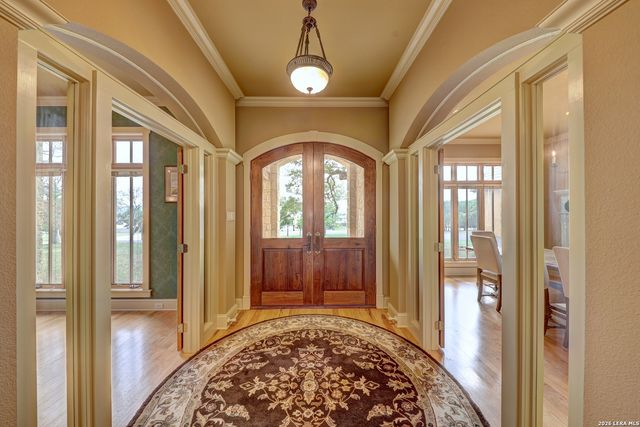 1104-B Lois St, Kerrville, TX 78028