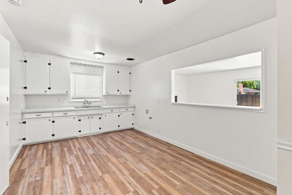 Image 13 of property listing at 1909 Evergreen Avenue, Modesto, CA 95350