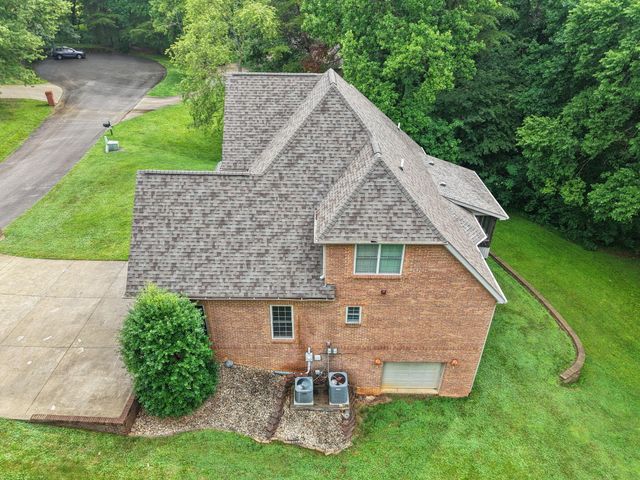 223 Sycamore Springs Drive, Somerset, KY 42503