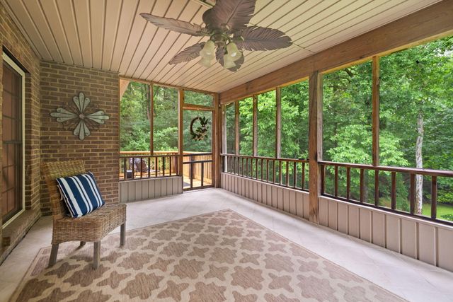 223 Sycamore Springs Drive, Somerset, KY 42503