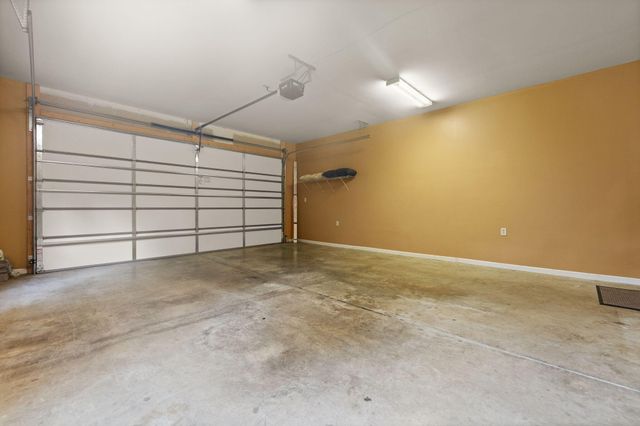 223 Sycamore Springs Drive, Somerset, KY 42503