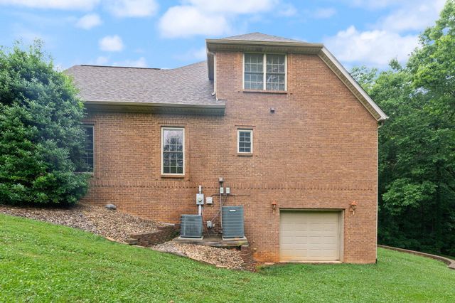 223 Sycamore Springs Drive, Somerset, KY 42503
