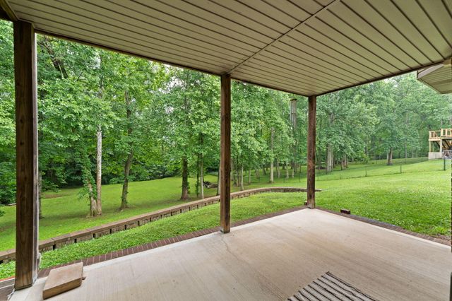 223 Sycamore Springs Drive, Somerset, KY 42503