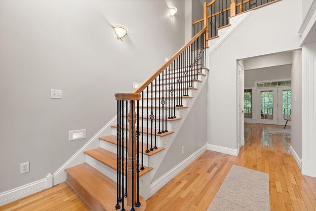 223 Sycamore Springs Drive, Somerset, KY 42503